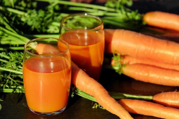 juicing carrots